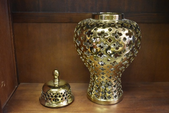 Urn With Lid
