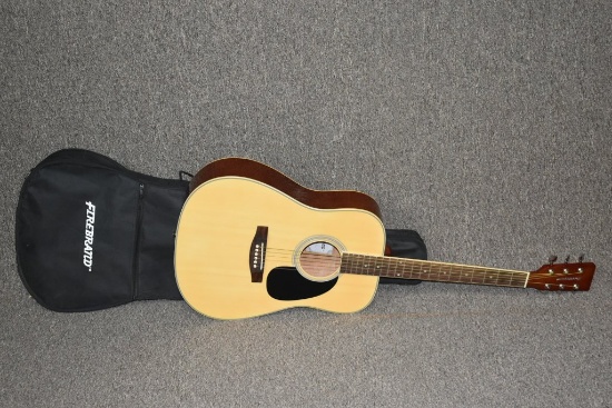 Acoustic Guitar With Carrying Case