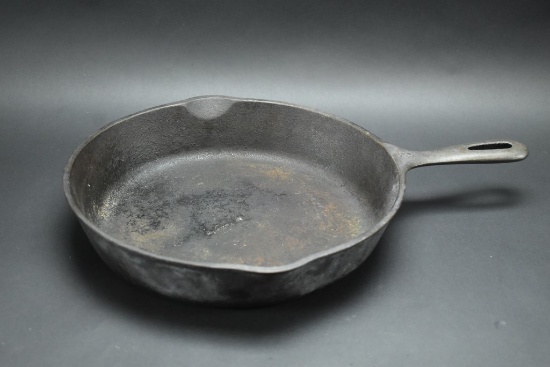 10in Cast Iron Skillet