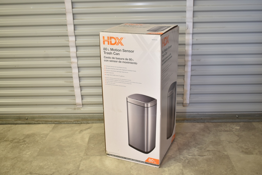 Sold at Auction: HDX Extra Large Trash Bags