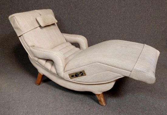 Mid-century massage chair