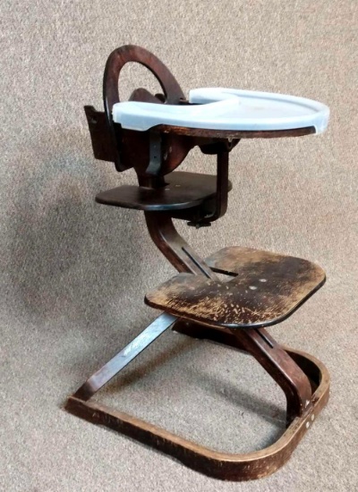Svann high chair