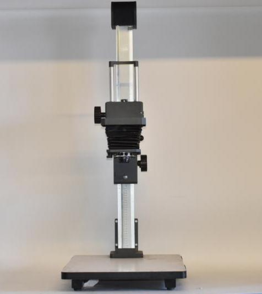 Vintage Polaroid MP4 Land Camera Enlarger With Base | Online Auctions |  Proxibid