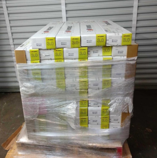 54 Boxes Of Floorworks 3.0 Natural Walnut Vinyl Flooring