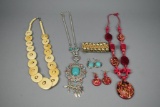 6pcs Of Vintage Jewelry