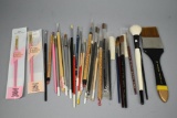 LOT Of Paint Brushes
