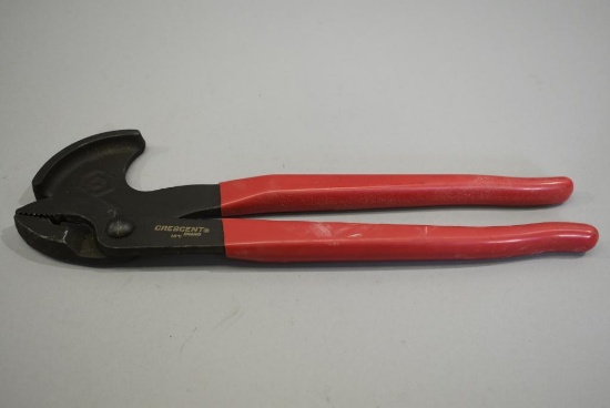 Crescent 10in Nail Puller Pliers