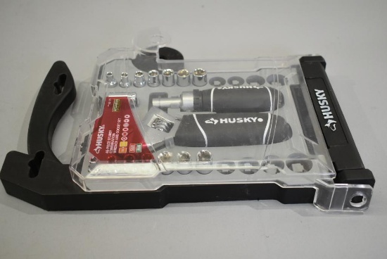 Husky Stubby Combination Wrench And Socket Set