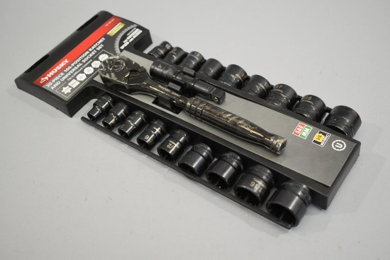 Husky 20-Piece 100 Position Ratchet & Universal Socket Set