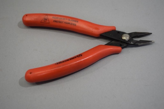 Crescent 5in Pliers