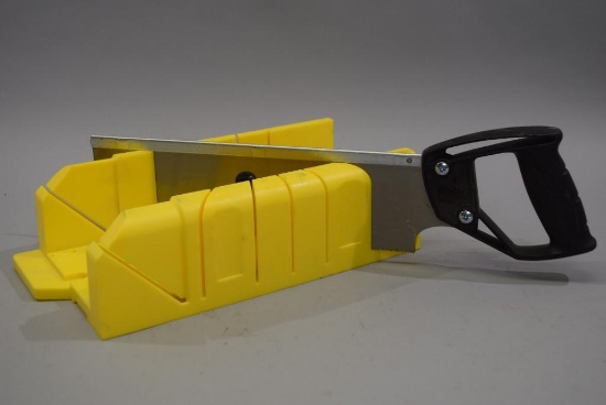 Stanley Miter Box With Hand Saw