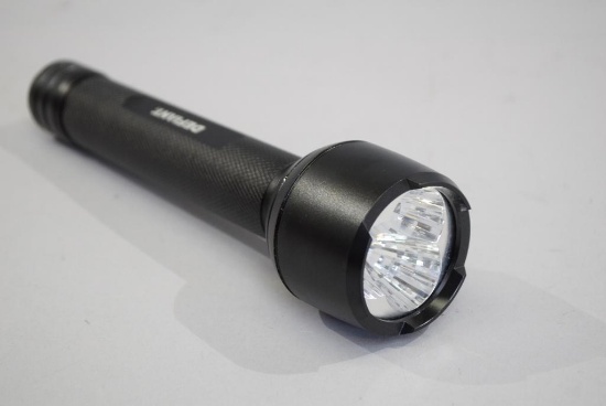 Defiant LED Flashlight