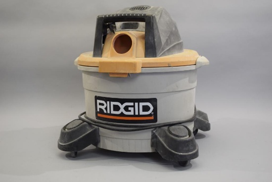 Rigid 6 Gallon Wet / Dry Vac