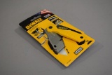 Dewalt Folding Retractable Knife