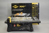 QEP 700XT 7in Tile Wet Saw With Extension Table