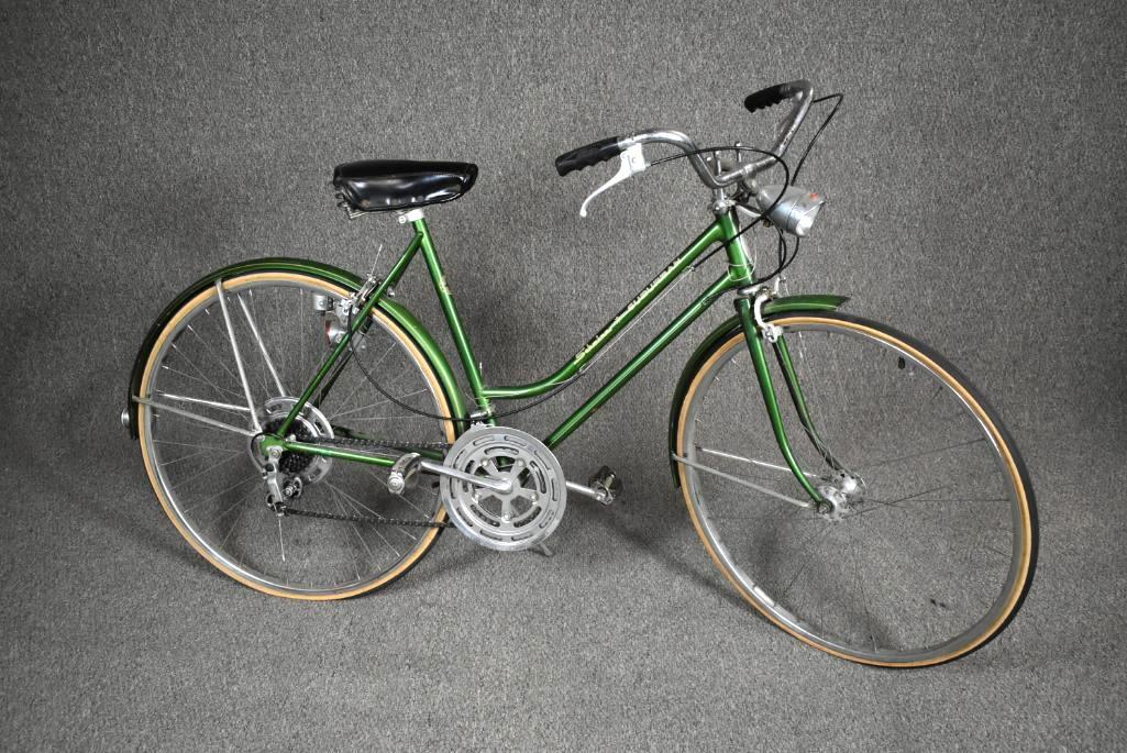 Vintage Womens Schwinn Suburban Bicycle | Proxibid