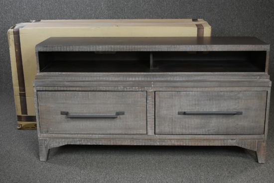 4 New Oak Furniture West Rusti Auctions Online Proxibid 4 New Oak Furniture West Rustic Tv Consoles