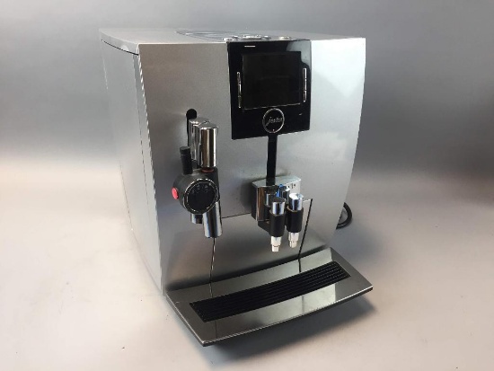 JURA Impressa J9.3 One Touch TFT Espresso Machine