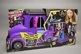 Monster High Deluxe Bus Toy Set