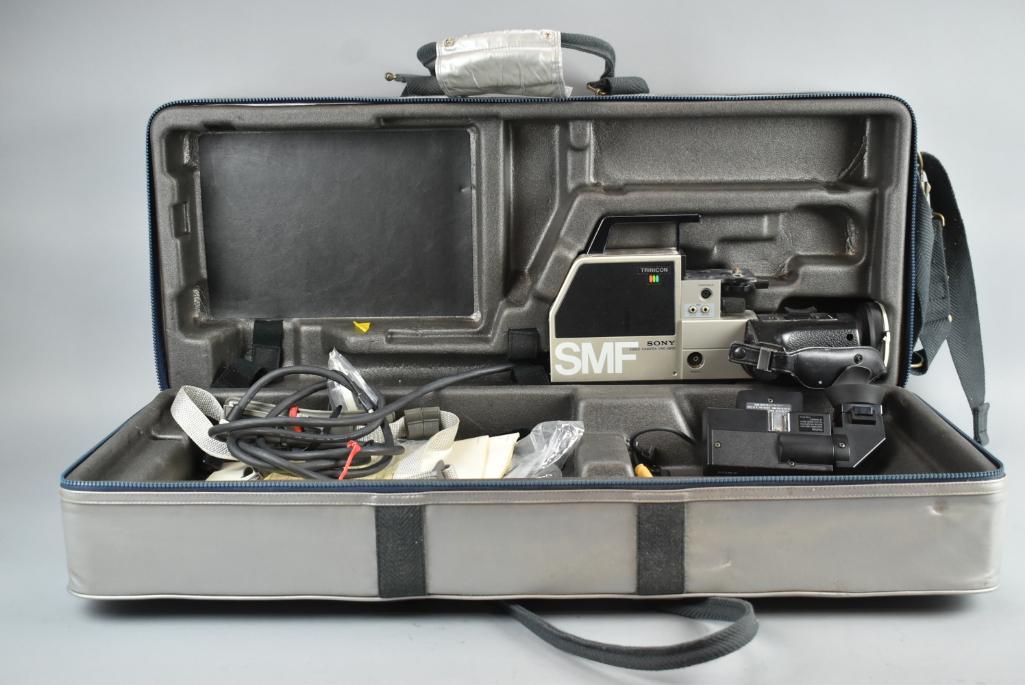 SONY HVC-2800 TRINICON業務用ビデオカメラ HVF-2500 SONY TRINICON HVC-2800 Video camera With Sony | Proxibid