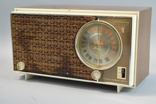 Vintage Zenith Radio