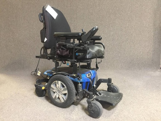 Quantum Edge 2.0 Electric Wheelchair