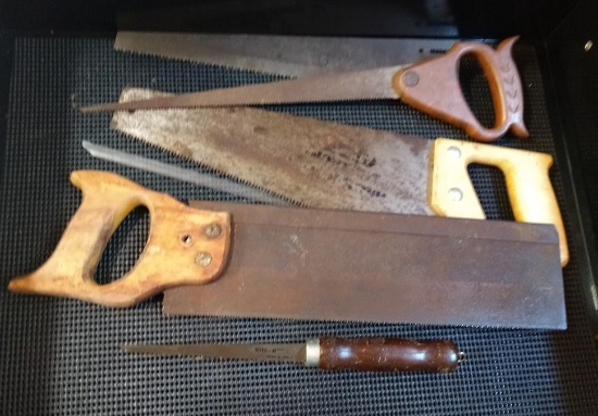 LOT Of Wood Saws