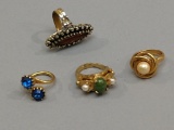 4 Vintage Rings