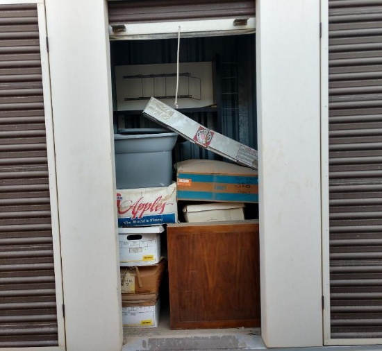 The Entire Contents Of A 4ft x 4ft x 8ft Storage Unit - Door 21A-4
