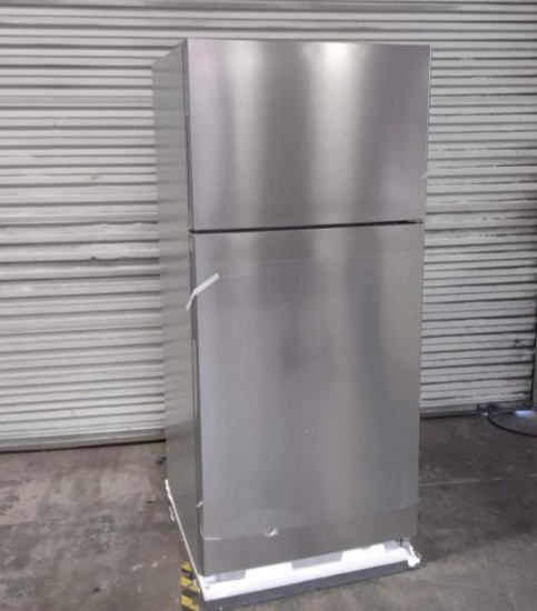 NEW Stainless Steel 18 Cubic Foot Top Freezer Refrigerator