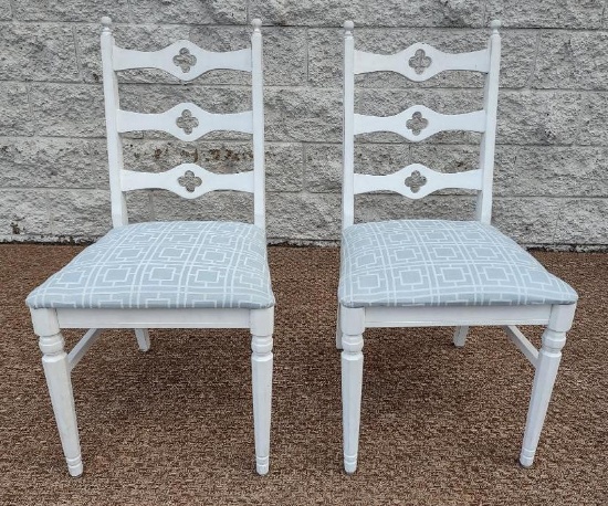 2 Shabby Chic Chairs