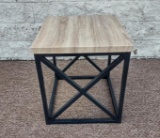 Modern End Table / Side Table