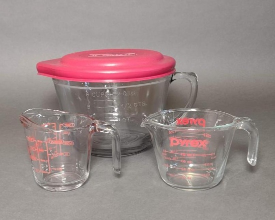 3 Measuring Cups