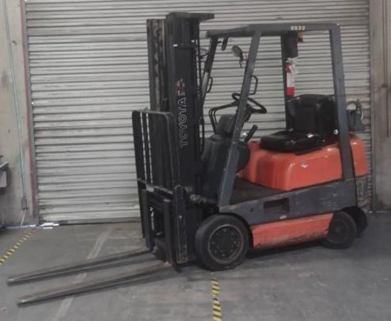 Toyota Propane Forklift With Side Shift