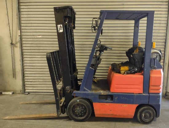 Toyota Propane Forklift With Side Shift