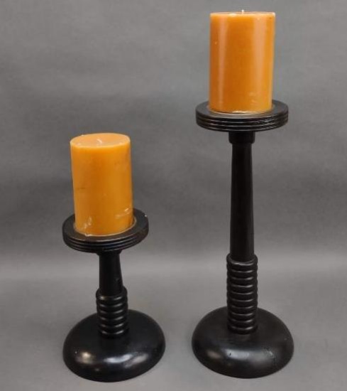 2 Candle Holders With Scented Candles
