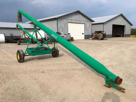 Houle 30ft loading pipe stand on transport w/ hydraulic lift & hose basket.
