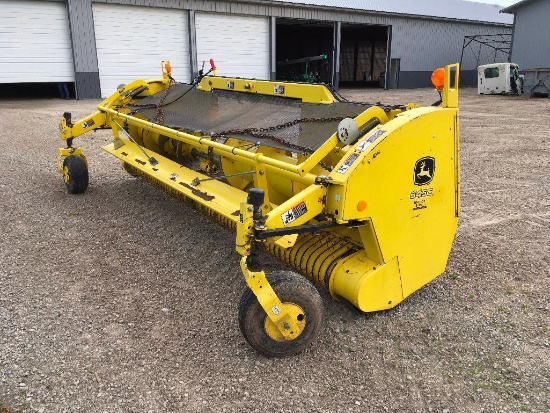 John Deere 645C 15ft hay head; foldable hydraulic gauge wheels; compression sheet; top flight