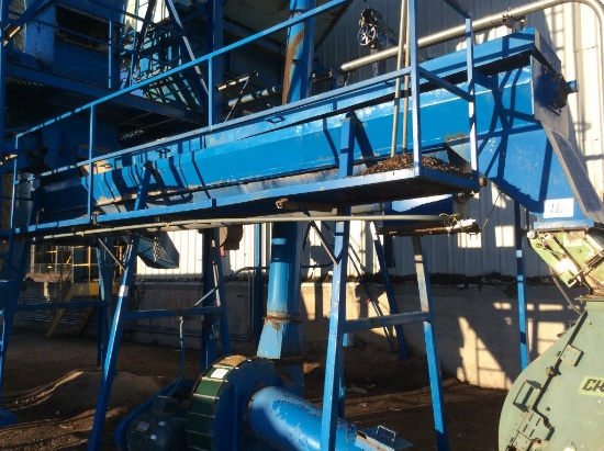 Approx. 20' screw conveyor from cyclone to Champion.