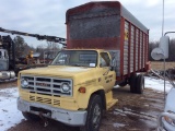 1980 GMC 7000 single axle truck; 366 V-8 gas; 5x2 trans.; wet kit; 1997 H&S