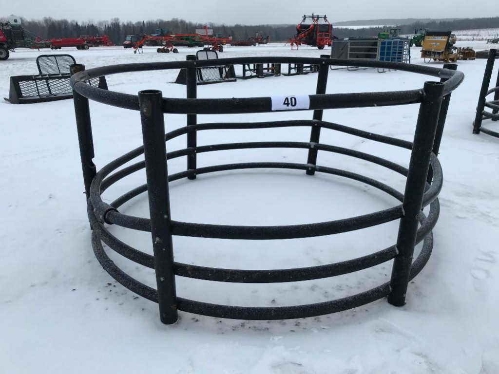 Century Plastic Round Bale Feeder Farm Machinery Implements