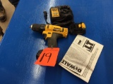 DeWalt 12 volt cordless drill w/ charger & bag.
