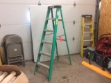 Keller 6' fiberglass step ladder.