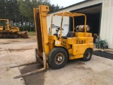 Allis Chalmers 5,000 lb. LP gas forklift; approx. 12ft lift; 8.25 x 15 drive tires; 3,139 hours.