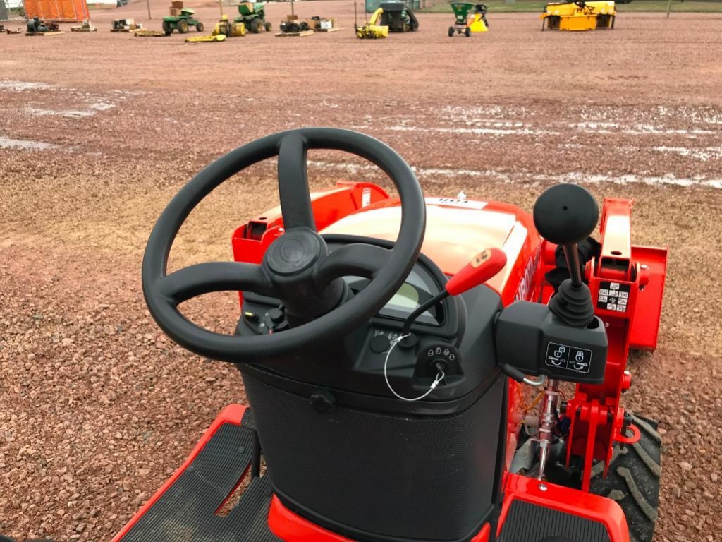 2016 Kubota BX1870 compact tractor; open station; 4x4; Kubota LA203 loader;  hydro; bar tires; 64 | Farm Equipment & Machinery Tractors | Online  Auctions | Proxibid