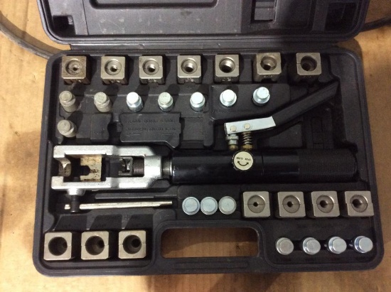 Matco Universal hydraulic flaring tool set.