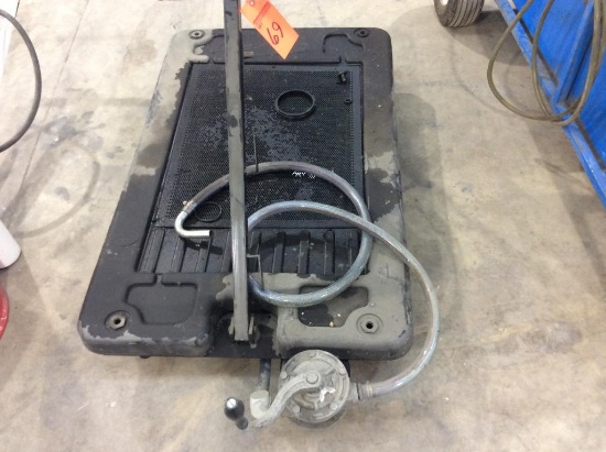 Lo Profile oil drop w/ hand pump.