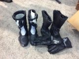 Oxtar motorcycle racing boots & gloves; (Small).