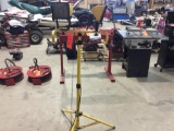 Halogen lights & stand.