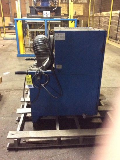 Donaldson Trunkline Porta-Trunk dust collector.